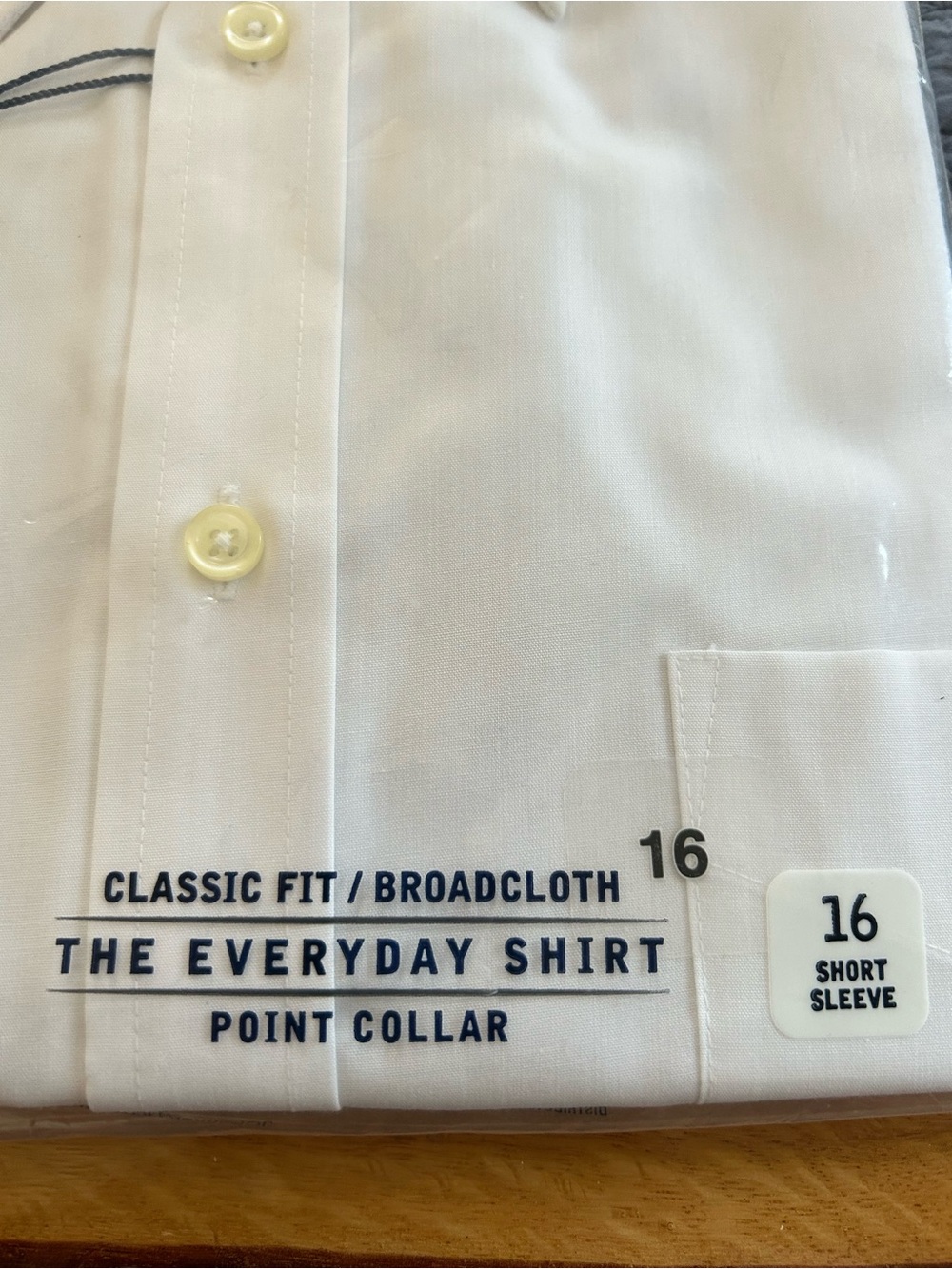 Stafford White Point-Collar Short-Sleeve Dress Shirt